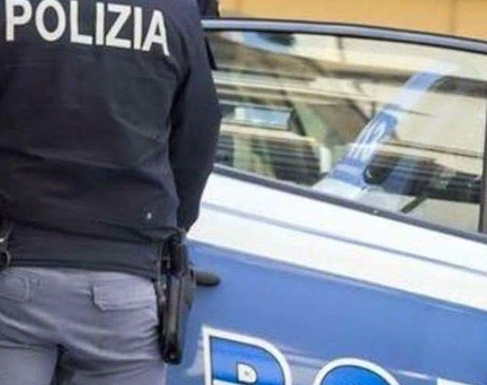 Stalker xenofobo fermato dalla polizia di Busto Arsizio: aveva preso di mira tutto il vicinato