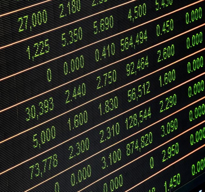 Trading online: cosa aspettarsi dai mercati finanziari nel 2022? Il punto degli esperti