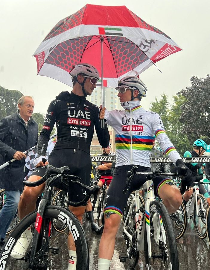 FOTO. Tre Valli Varesine, la partenza dei campioni