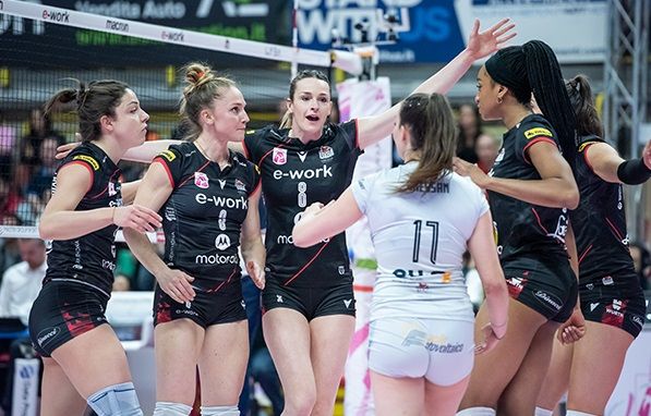 Una Uyba ancora incerottata incomincia i playoff dall'ostacolo più alto, Conegliano