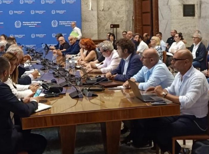 Il tavolo al Ministero a Roma tra Beko e sindacati