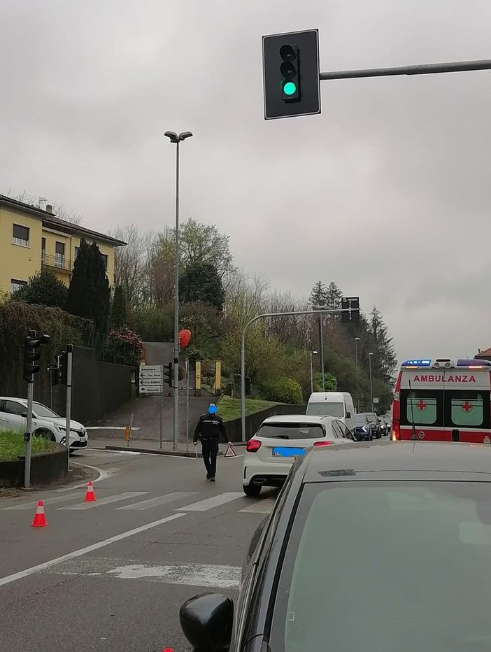 Foto dalla pagina Facebook &quot;Daverio&quot; della vicesindaco Chiara Vezzini