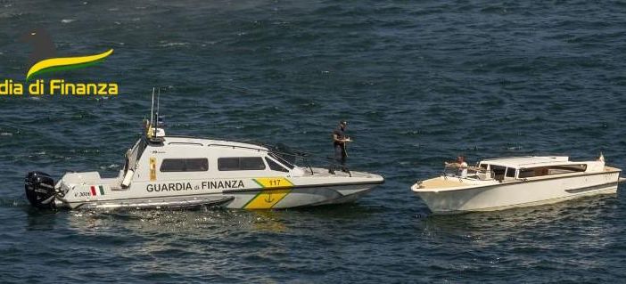 La Guardia di Finanza per la sicurezza sui laghi: 222 i controlli sul Maggiore e 67 sul Ceresio