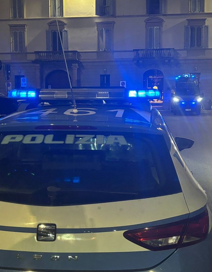 Operazione della polizia in centro e alla stazione di Gallarate: due denunce per violazione del Daspo