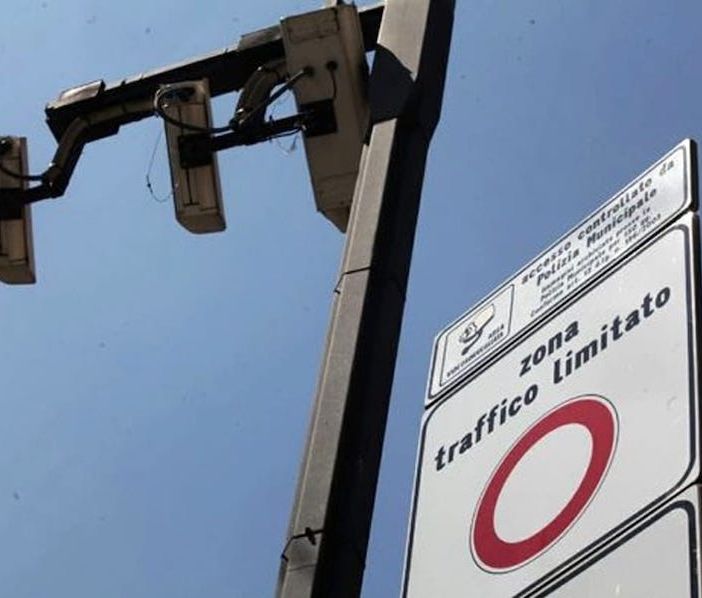 Varchi in via Del Cairo, Del Ponte e piazzale Biroldi, in arrivo le telecamere