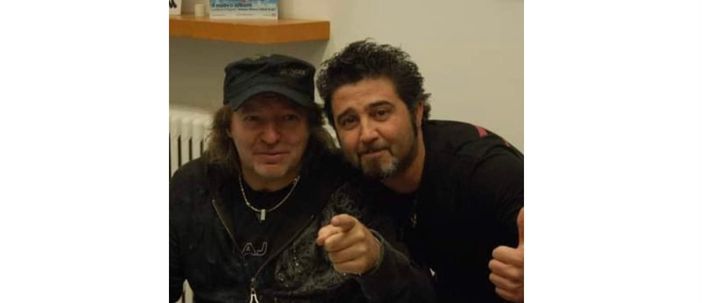 Ago Cannalire e Vasco Rossi, una foto che amava molto - per cortesia della famigiia Ago Cannalire e Vasco Rossi, una foto che amava molto - per cortesia della famigiia