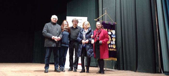“Stria” per la Giornata della Donna: lezione e spettacolo teatrale al “Manzoni” di Busto “Stria” per la Giornata della Donna: lezione e spettacolo teatrale al “Manzoni” di Busto