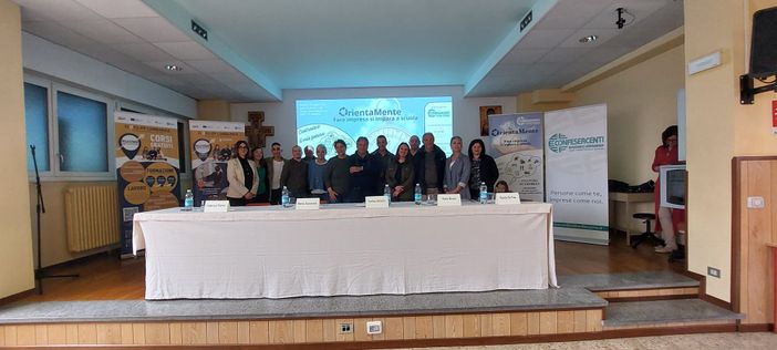 Seconda edizione di “OrientaMente”: fare impresa si impara a scuola Seconda edizione di “OrientaMente”: fare impresa si impara a scuola