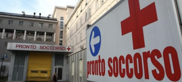 Investita in corso Bernacchi: paura a Tradate per una ragazza di 29 anni Investita in corso Bernacchi: paura a Tradate per una ragazza di 29 anni