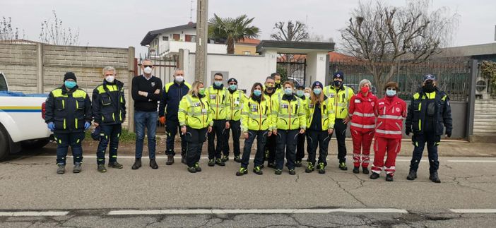 Incendio al canile, la generosità degli olgiatesi arriva a destinazione. Il sindaco Montano: «Fieri di voi»