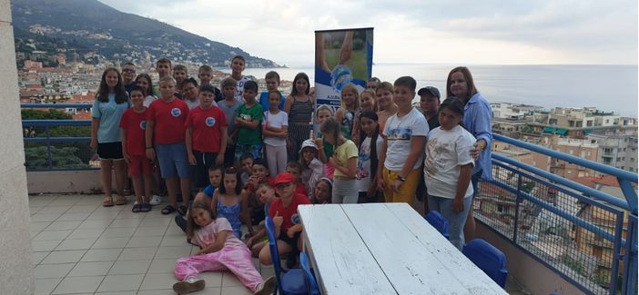 Estate di Pace: l'Aubam Odv accoglie 35 bambini ucraini ad Alassio