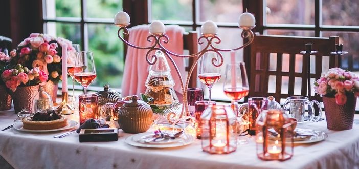 A cena con disabili e anziani: il Comune chiama Busto