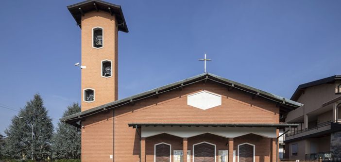 I primi 50 anni del Redentore: lavori in chiesa per festeggiarli. Con l'aiuto di tutti i parrocchiani