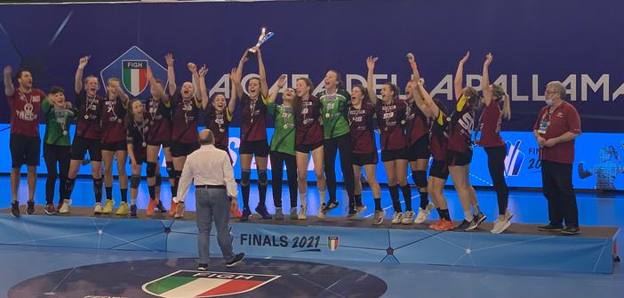 La festa delle atlete cassanesi