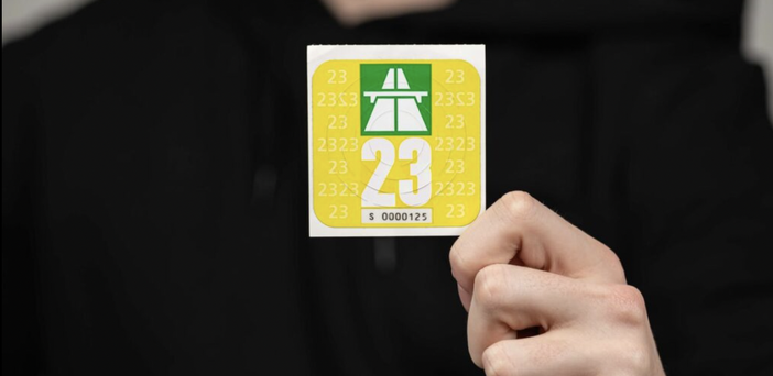 In Svizzera da agosto si viaggerà con la e-vignetta In Svizzera da agosto si viaggerà con la e-vignetta