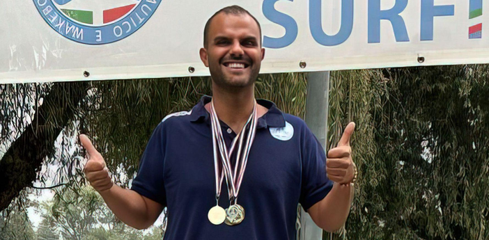 LA STORIA. Daniele Cassioli e il viaggio verso i 100 (titoli). Ma la sua grandezza è anche aiutare i piccoli a fare sport