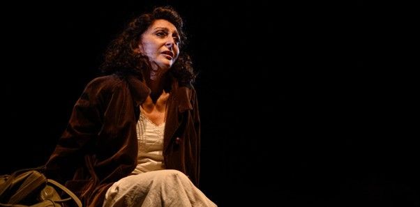 “Elena, la matta” in scena al Teatro Carcano di Milano “Elena, la matta” in scena al Teatro Carcano di Milano