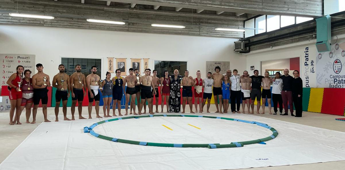 Campionesse e campioni di sumo decretati a Busto Arsizio