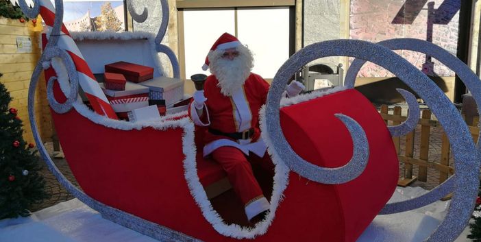 GLI APPUNTAMENTI. Weekend di festa con Babbo Natale tra concerti, mercatini e benessere