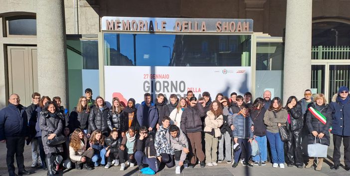 Castellanza ricorda: le classi di terza media in visita al “Binario 21”