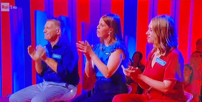 Appladono e vengono applauditi: gli Smamma campioni da una settimana a Reazione a catena Appladono e vengono applauditi: gli Smamma campioni da una settimana a Reazione a catena