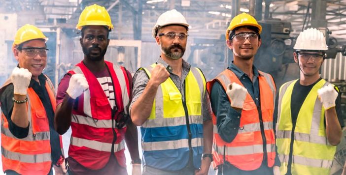 Programmatore torni: ruolo e impatto nel contesto aziendale Programmatore torni: ruolo e impatto nel contesto aziendale