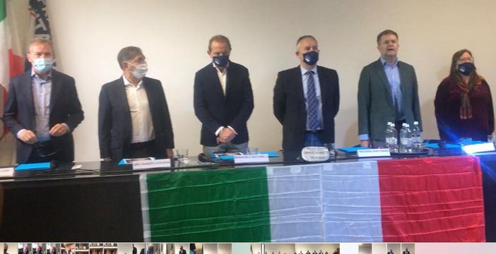 La Russa: «Busto un modello, il centro più creativo: avanti con l'aiuto di tutto il centrodestra»