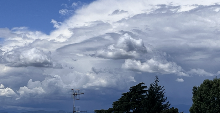 Temporali alle porte sul Varesotto: torna l'allerta della Protezione civile