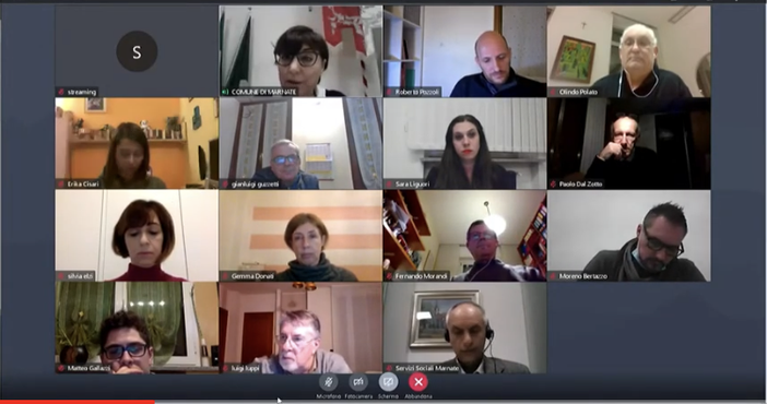 Marnate, il consiglio comunale disciplina gli ordini del giorno «affinché non se ne abusi». Pozzoli: «Forzatura inaccettabile» Marnate, il consiglio comunale disciplina gli ordini del giorno «affinché non se ne abusi». Pozzoli: «Forzatura inaccettabile»