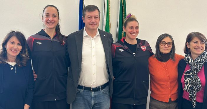 Futura Volley Giovani e “Il Piccolo Principe”: una solidarietà che continua a donare emozioni e gioia ai bambini Futura Volley Giovani e “Il Piccolo Principe”: una solidarietà che continua a donare emozioni e gioia ai bambini