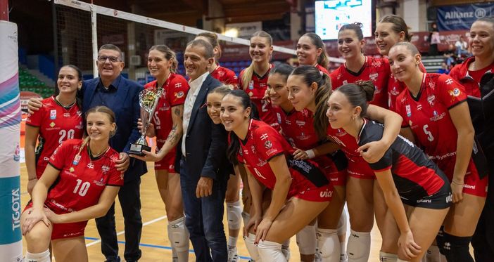 Bis della Futura, il Trofeo Bruna Forte è ancora biancorosso Bis della Futura, il Trofeo Bruna Forte è ancora biancorosso