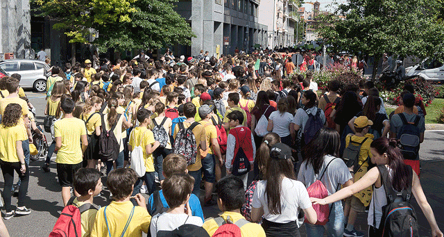 Studenti di Busto in marcia per “Comunicare la legalità”