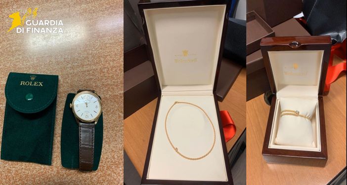 In dogana al Gaggiolo con Rolex e gioielli non dichiarati: scatta il sequestro da oltre 40mila euro