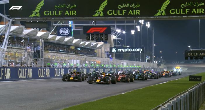 RedBull troppo forte per tutti: il Gp Bahrain è un dominio assoluto RedBull troppo forte per tutti: il Gp Bahrain è un dominio assoluto