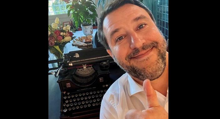 La foto postata da Salvini su Facebook insieme al post sulla positività al Covid La foto postata da Salvini su Facebook insieme al post sulla positività al Covid