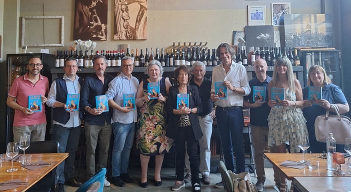 La pet therapy in aiuto dei bambini autistici. «Un libro racconta i valori in cui crediamo» La pet therapy in aiuto dei bambini autistici. «Un libro racconta i valori in cui crediamo»