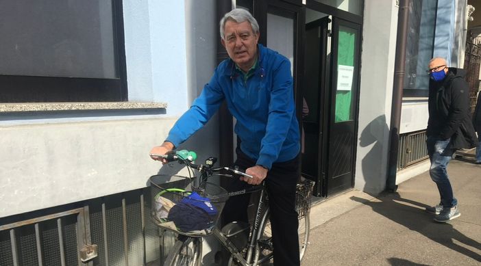 «La pista ciclabile contromano? Bene, lo dicevo da vent'anni. Ma doveva arrivare fino a piazza Santa Maria»