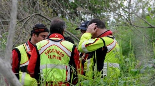 Chiamata d’emergenza dalla Val Grande: una coppia tedesca impaurita dall’orso, soccorso alpino in allerta
