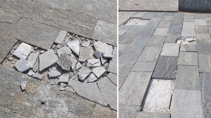FOTO. Lastre rotte o “ballerine”. In piazza Vittorio Emanuele i rattoppi non bastano mai