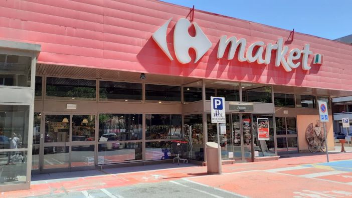Da Carrefour al ritorno di Gs: cosa succede ai 35 negozi della provincia dopo l’acquisizione da parte dell'italiana NewPrinces Da Carrefour al ritorno di Gs: cosa succede ai 35 negozi della provincia dopo l’acquisizione da parte dell'italiana NewPrinces