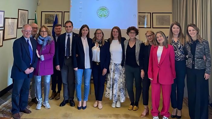La scienza che dà valore alla persona e alla sua individualità: otto nuovi diplomati del Master in Senologia dell’Insubria