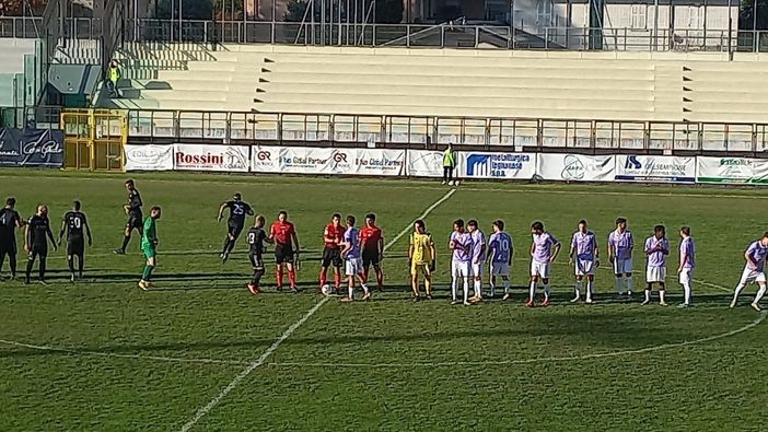 VIDEO. Il Legnano convince ma non sfonda contro il Casale. Antonio Palo «Ho visto una sola squadra in campo, dispiace perchè sarebbero stati tre punti d'oro, la classifica la miglioreremo» VIDEO. Il Legnano convince ma non sfonda contro il Casale. Antonio Palo «Ho visto una sola squadra in campo, dispiace perchè sarebbero stati tre punti d'oro, la classifica la miglioreremo»