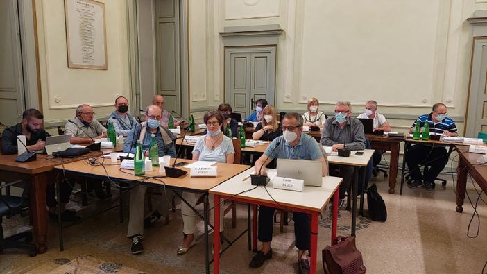 Castellanza, Cerini replica alla “mossa della minoranza: «Nessun motivo per abbandonare l'aula»