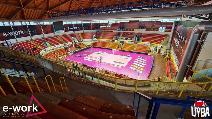 La presentazione a Casa Uyba, all'interno della e-work Arena di Busto