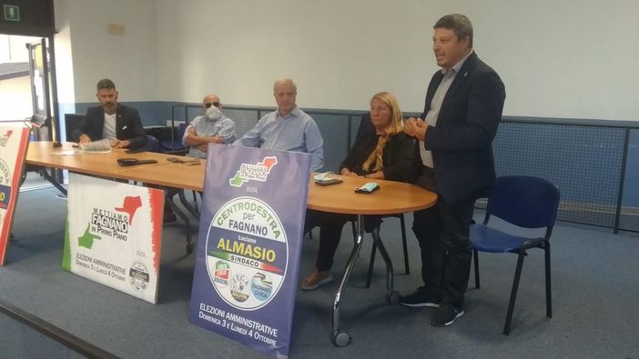 La presentazione della lista del centrodestra a Fagnano