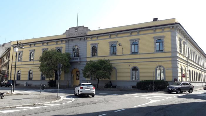 La facciata di piazza Trento e Trieste. Altre foto degli spazi all'interno e della presentazione alla stampa in fondo all'articolo La facciata di piazza Trento e Trieste. Altre foto degli spazi all'interno e della presentazione alla stampa in fondo all'articolo