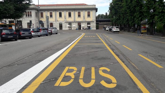 Busto: rivoluzione bus Busto: rivoluzione bus