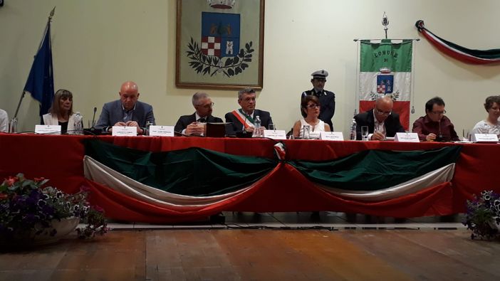 “Non tradiremo gli impegni presi con i cittadini”