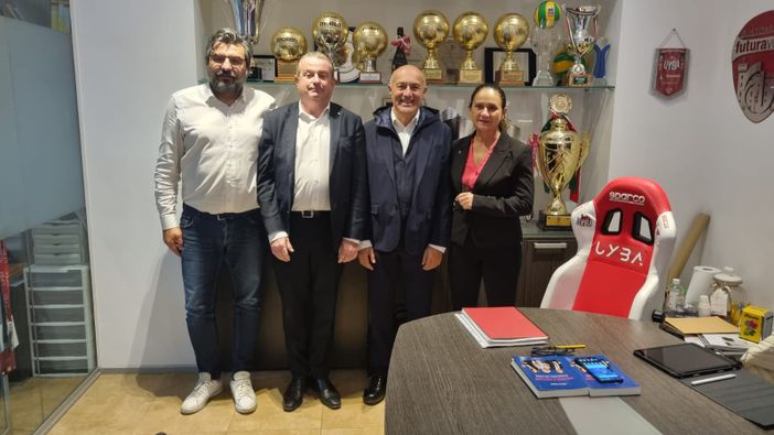 Patto Acof-Uyba per progettare un college in stile Usa
