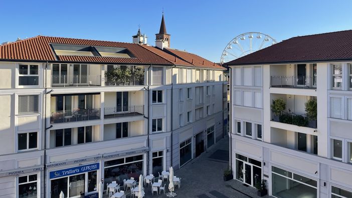 Busto, piazza Vittorio Emanuele volta pagina: «C'è voglia di rinascere e vivere in centro» Busto, piazza Vittorio Emanuele volta pagina: «C'è voglia di rinascere e vivere in centro»